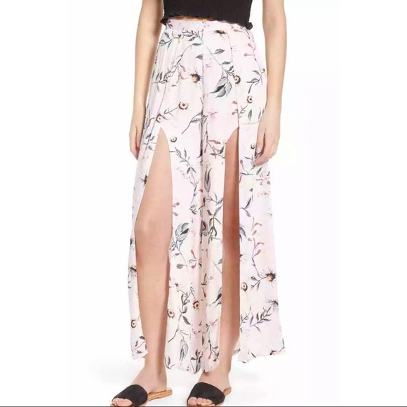 Somedays Lovin Pants - 268 revolve someday lovin floral split pants
